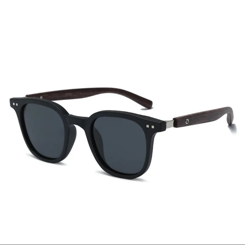 Stylish Black Sunglasses